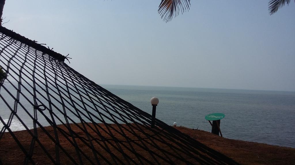 Kanbay Beach Resort Kannur Exterior photo